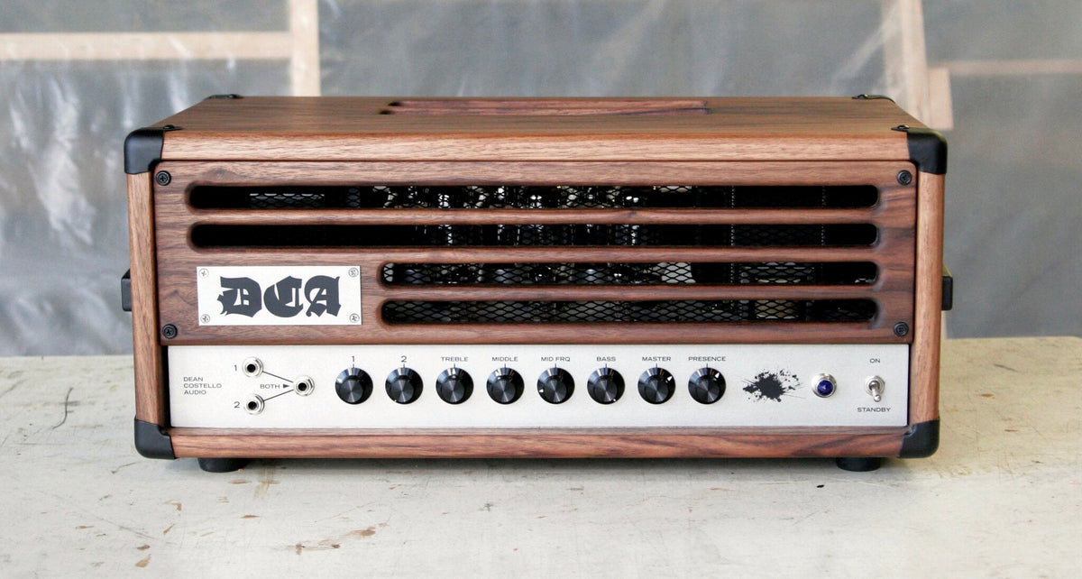 DCA Dean Costello Audio black mark walnut KT88t tube amp tube audio handmade 300W bass amp amplifier bassist pedal platform Ampeg SVT Blendable inputs Chicago hardwired